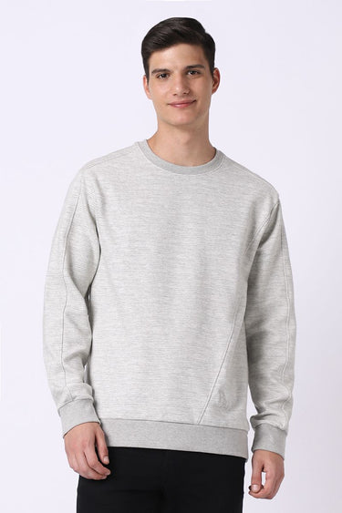 سويت شيرت بنقشة مضلعة