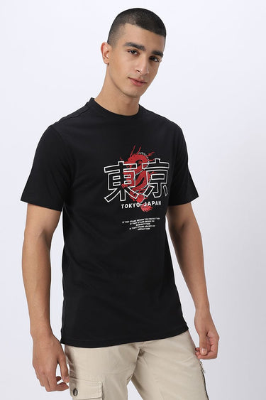 تيشيرت رجالي بطبعة أمامية