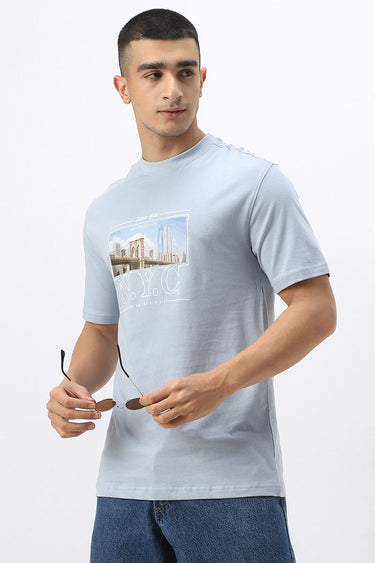 تيشيرت رجالي بطبعة أمامية