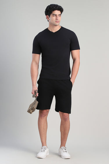 شورت رجالي أساسي
