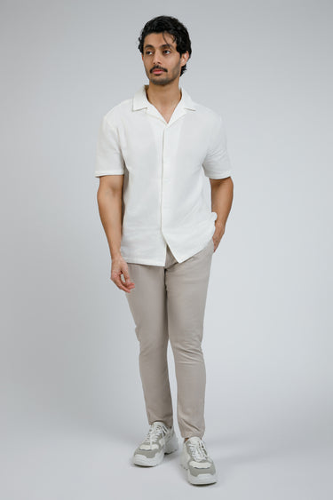 بنطلون تشينو بقصة ضيقة