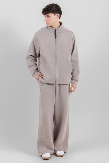 بنطلون أساسي بقصة واسعة