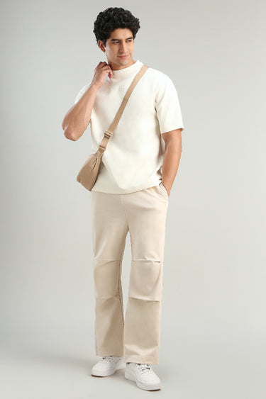 بنطلون بتفاصيل طيات ورباط