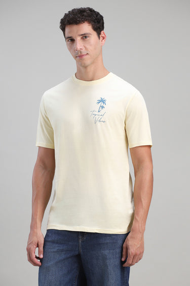 تيشيرت بأكمام قصيرة بطبعة أمامية