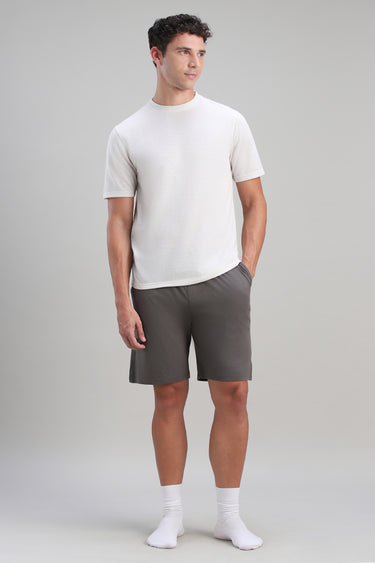 طقم بيجاما بتصميم بسيط