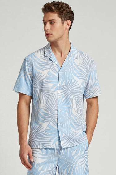 قميص عصري بأكمام قصيرة