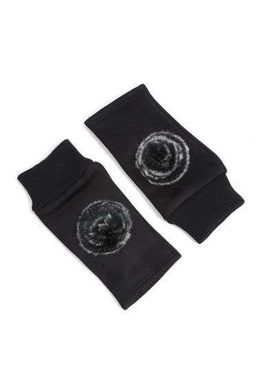 قفازات نسائية بأصابع مفتوحة