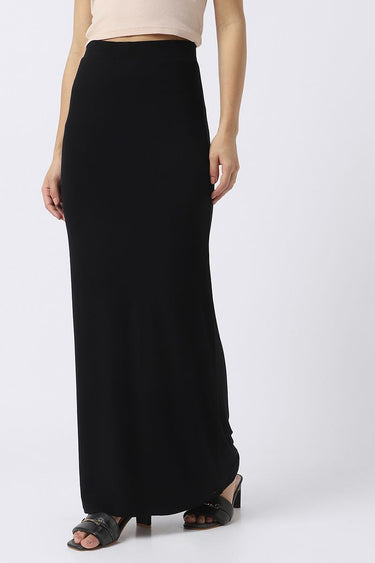 تنورة نسائية بيسك ماكسي بلون موحد