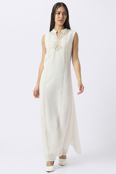 فستان نسائي ماكسي بدون أكمام وبتطريز