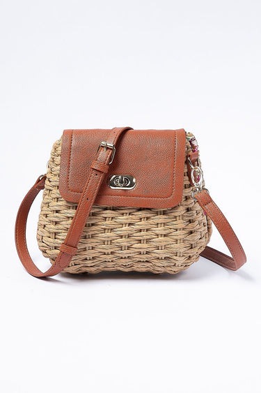 Women Shoulder Bag In A Straw Pattern