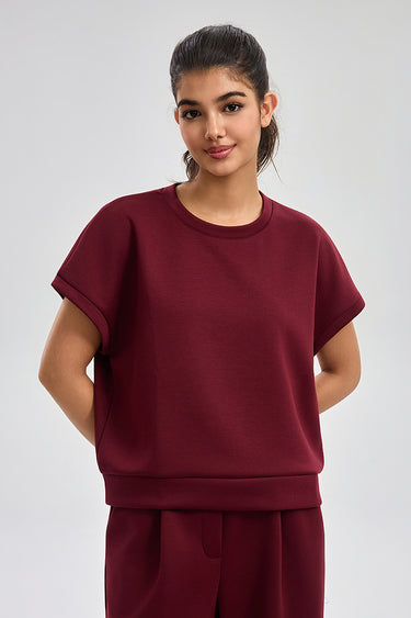 تيشيرت كاجوال بأكمام قصيرة