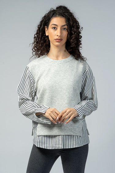 سويت شيرت بتصميم طبقات