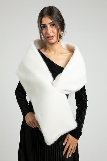 شال فرو فاخر بتصميم لف
