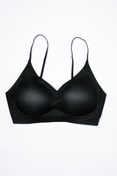 صدرية ناعمة بدون أسلاك بحمالات رفيعة