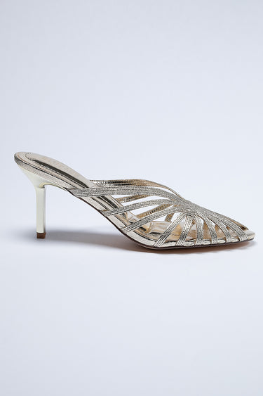 صندل نسائي بكعب عالي