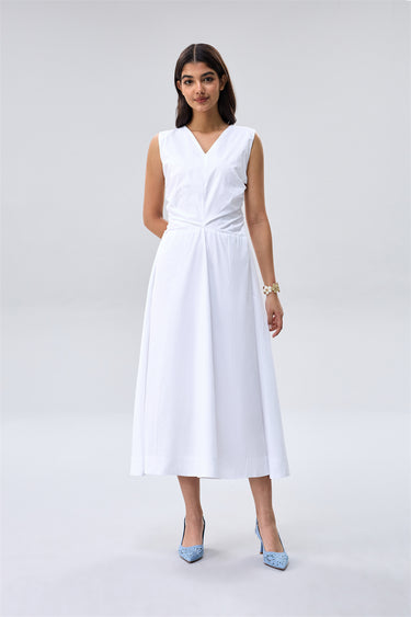 فستان ميدي بلا أكمام ودانتيل