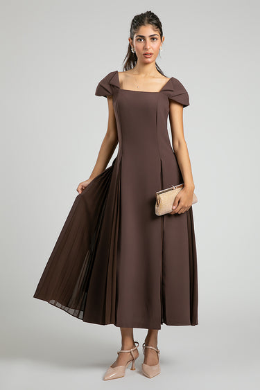 pleated dress online Lace Spliced Spaghetti Straps Short Sleeve Pleated Dress In BROWN