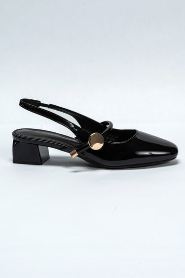 حذاء بسير خلفي مع كعب منخفض