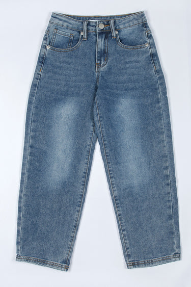 بنطلون جينز بقصة مستقيمة كلاسيكية