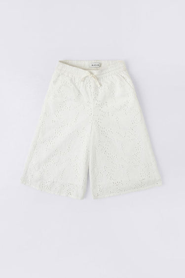 Girls Shorts With Perforated Embroidery