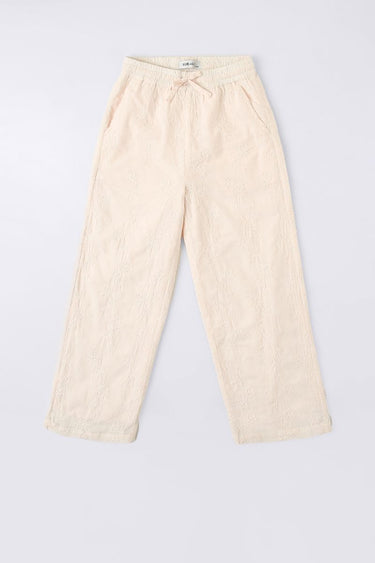 بنطلون بناتي بنمط مطرز