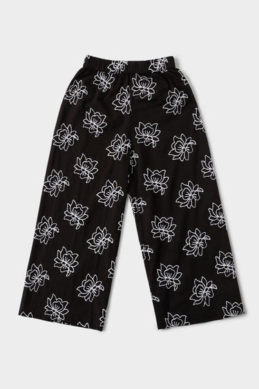 Girls Pants With Embroidery Pattern