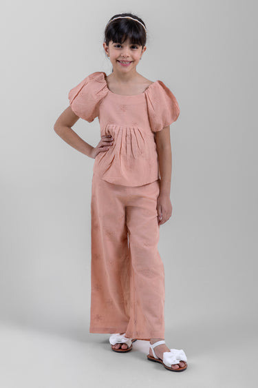 بنطلون بنات واسع بقصة مريحة