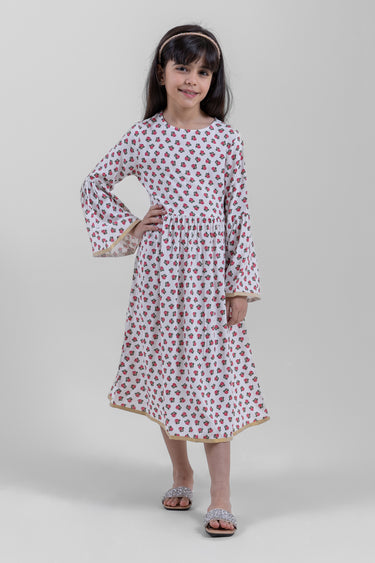 فستان بطول متوسط مع طباعة