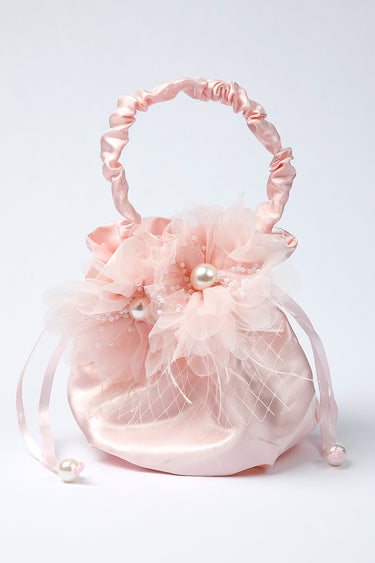 حقيبة صغيرة ساتان بتفاصيل ورد