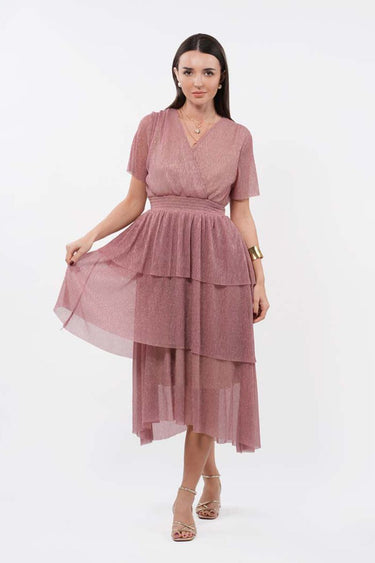 فستان نسائي بنمط طبقات